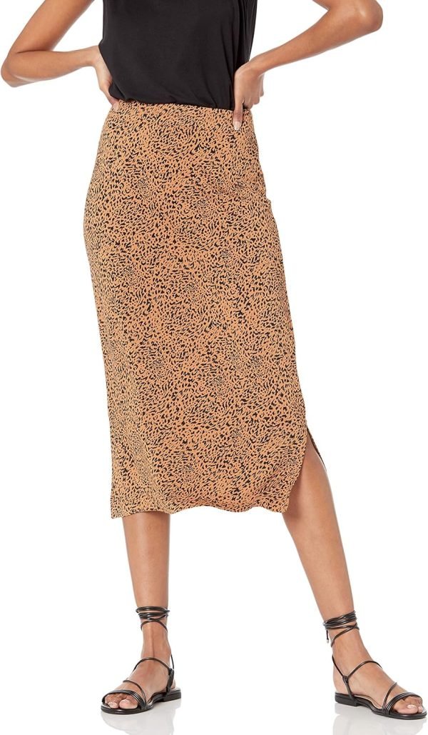 Saonta  Women's Pull-On Knit Midi Skirt (Available in Plus Size)