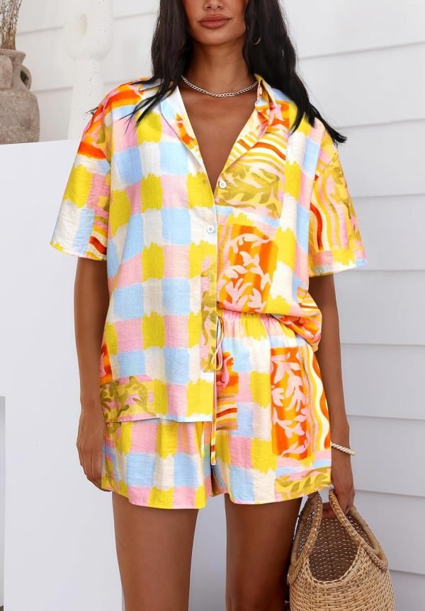 Womens 2 Piece Summer Beach Outfits Printed Short Sleeve Tops Lounge Shorts Casual Tracksuit Set